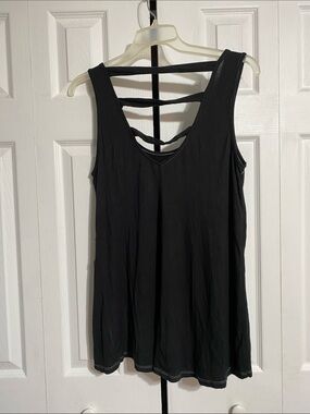 Nine Britton soft black knit tank top shirt size LARGE